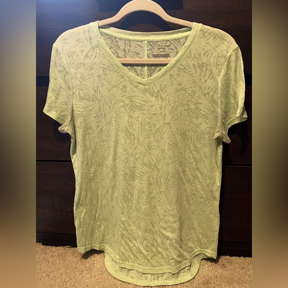 Athletic t-shirt